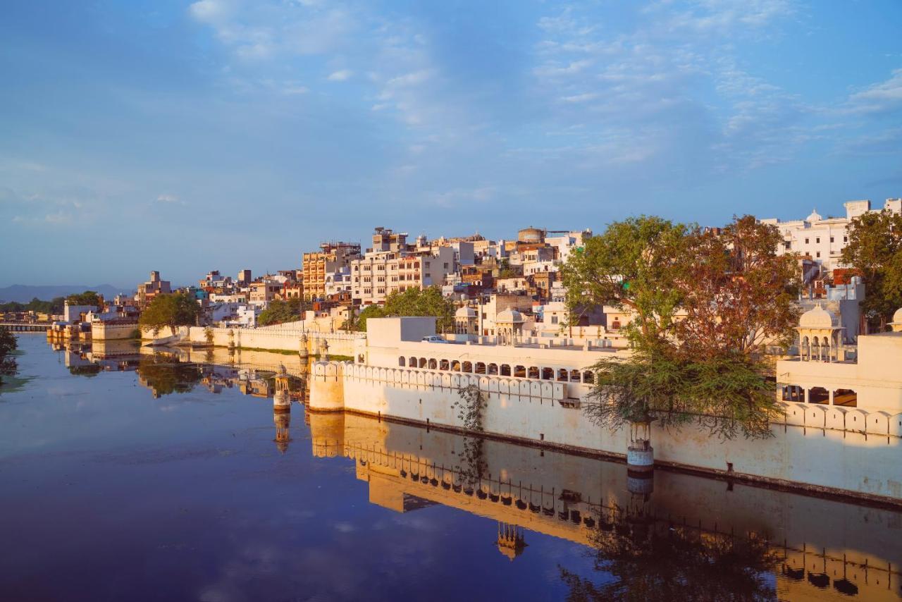 Hide-In Udaipur - A Lake View Boutique Hotel Kültér fotó