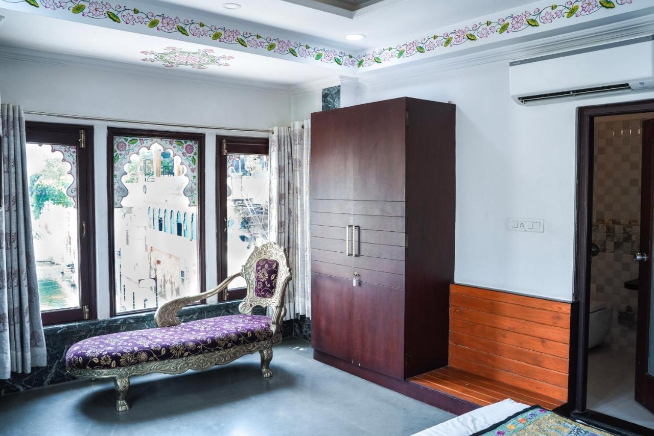 Hide-In Udaipur - A Lake View Boutique Hotel Kültér fotó