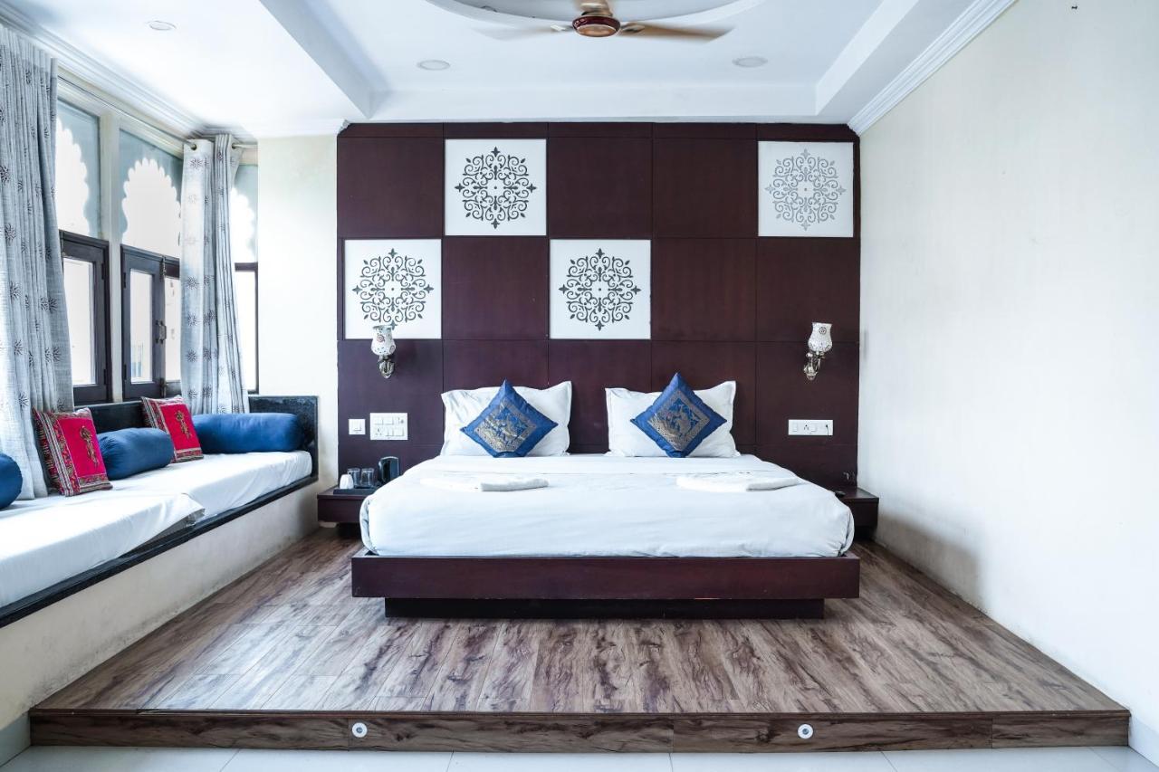 Hide-In Udaipur - A Lake View Boutique Hotel Kültér fotó